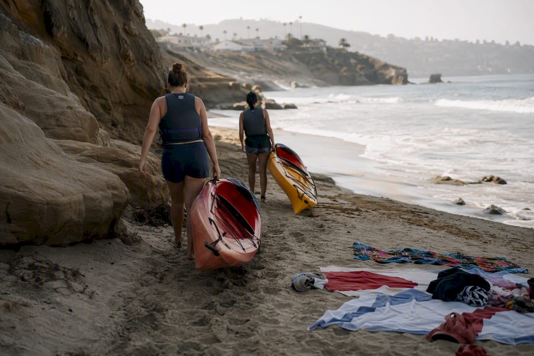 Guided Kayaking Trips Through the La Jolla Sea Caves
