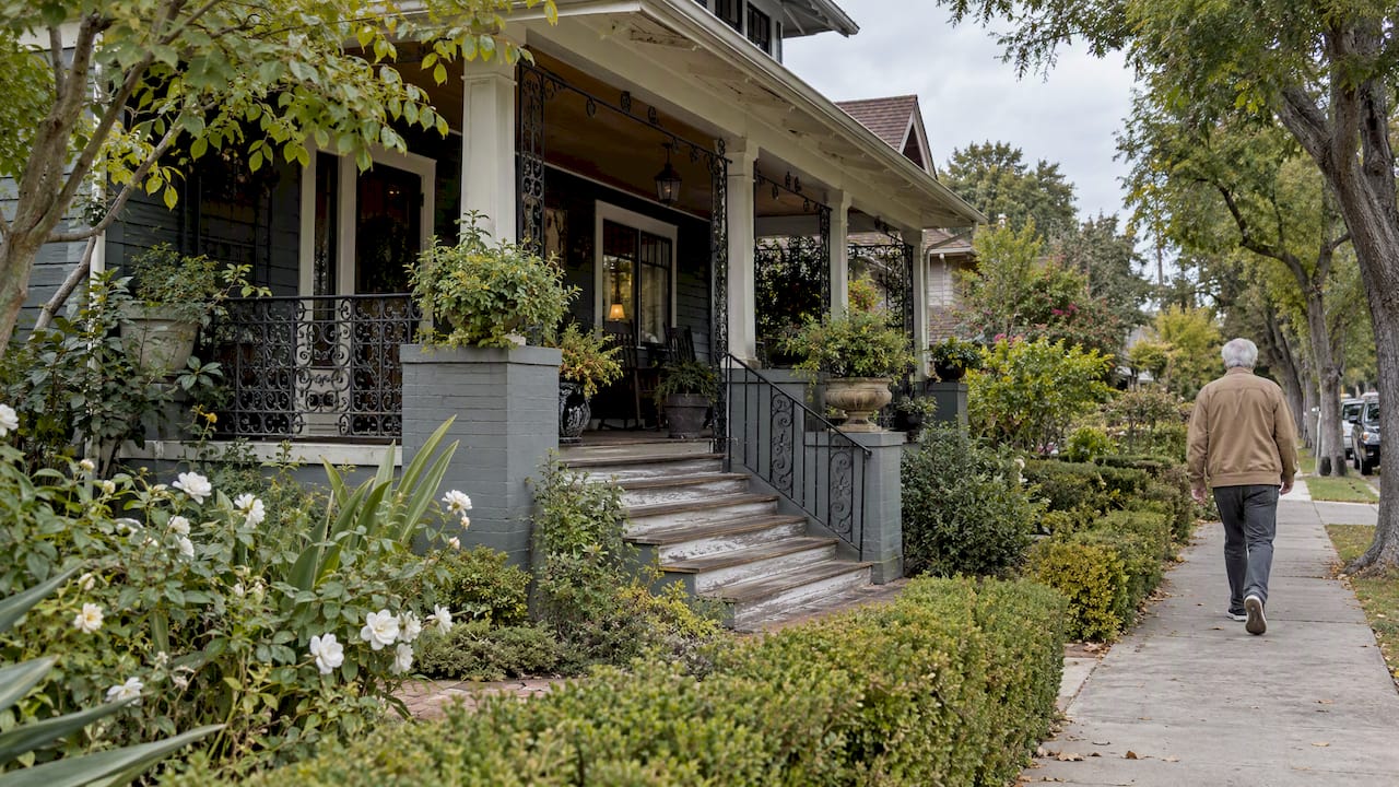 Historic Pasadena home with original ironwork